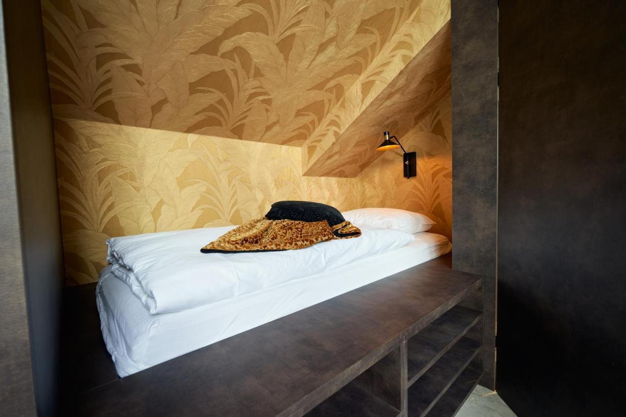 Nomad Water Lodge Harderwijk Extérieur photo